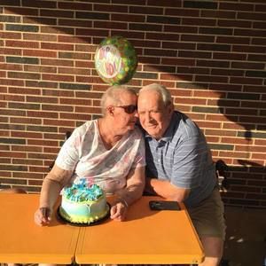 Meet your Posher, Rhonda